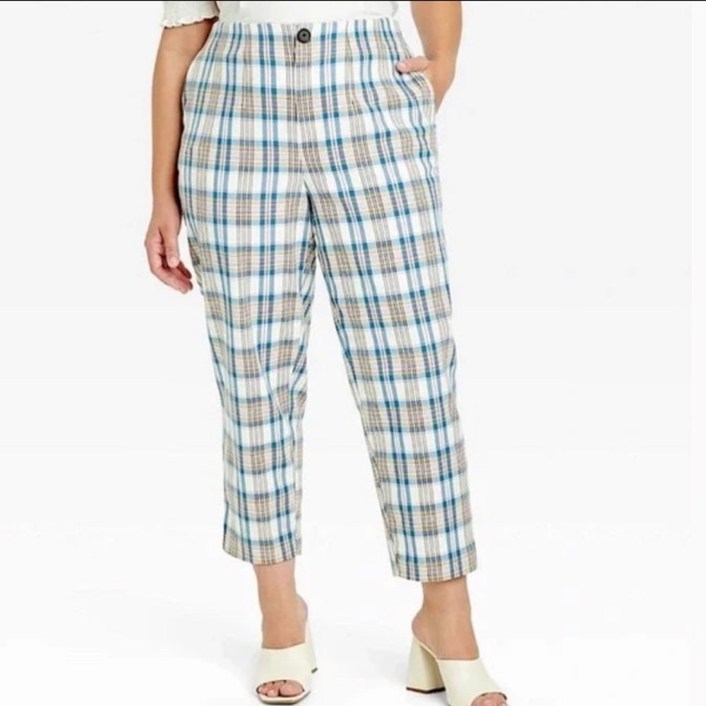 Women’s High Rise Tapered Pants
